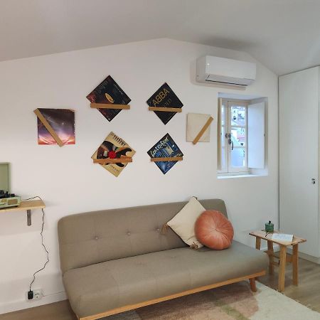 Wood Essence Apartment - Cozy Balcony โกอิมบรา ภายนอก รูปภาพ