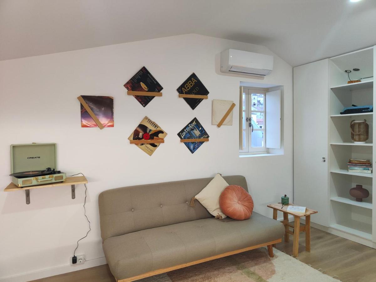 Wood Essence Apartment - Cozy Balcony โกอิมบรา ภายนอก รูปภาพ